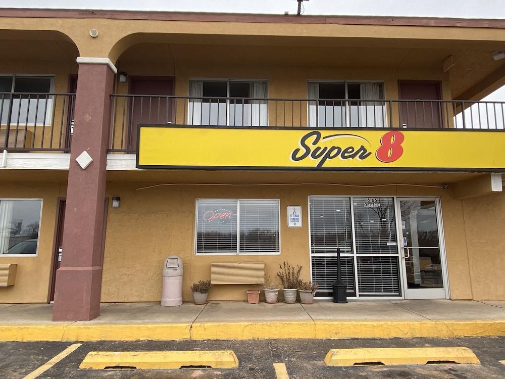 Super 8 By Wyndham Midwest City Ok Extérieur photo
