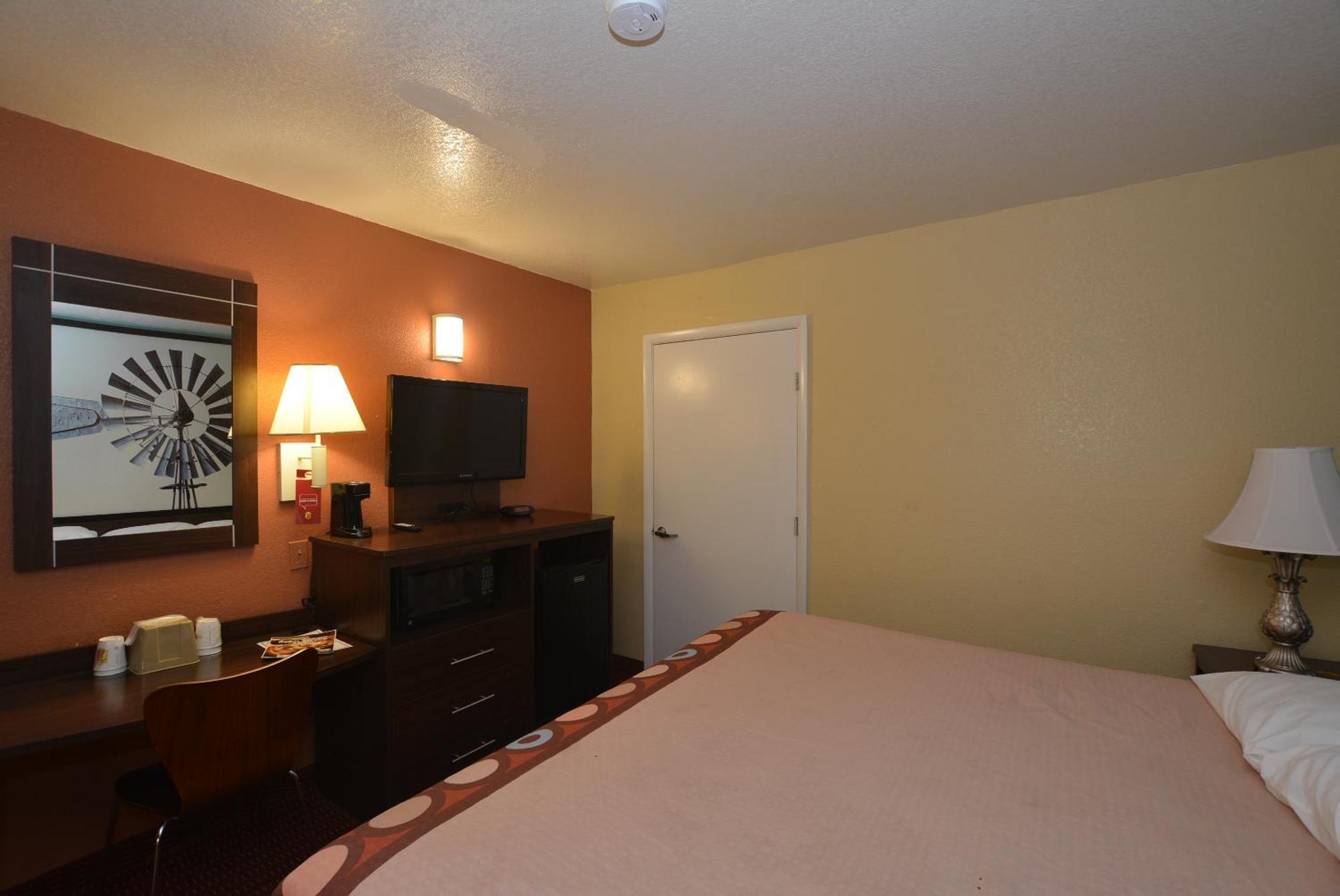 Super 8 By Wyndham Midwest City Ok Chambre photo