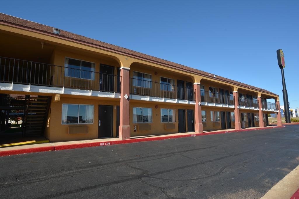 Super 8 By Wyndham Midwest City Ok Extérieur photo